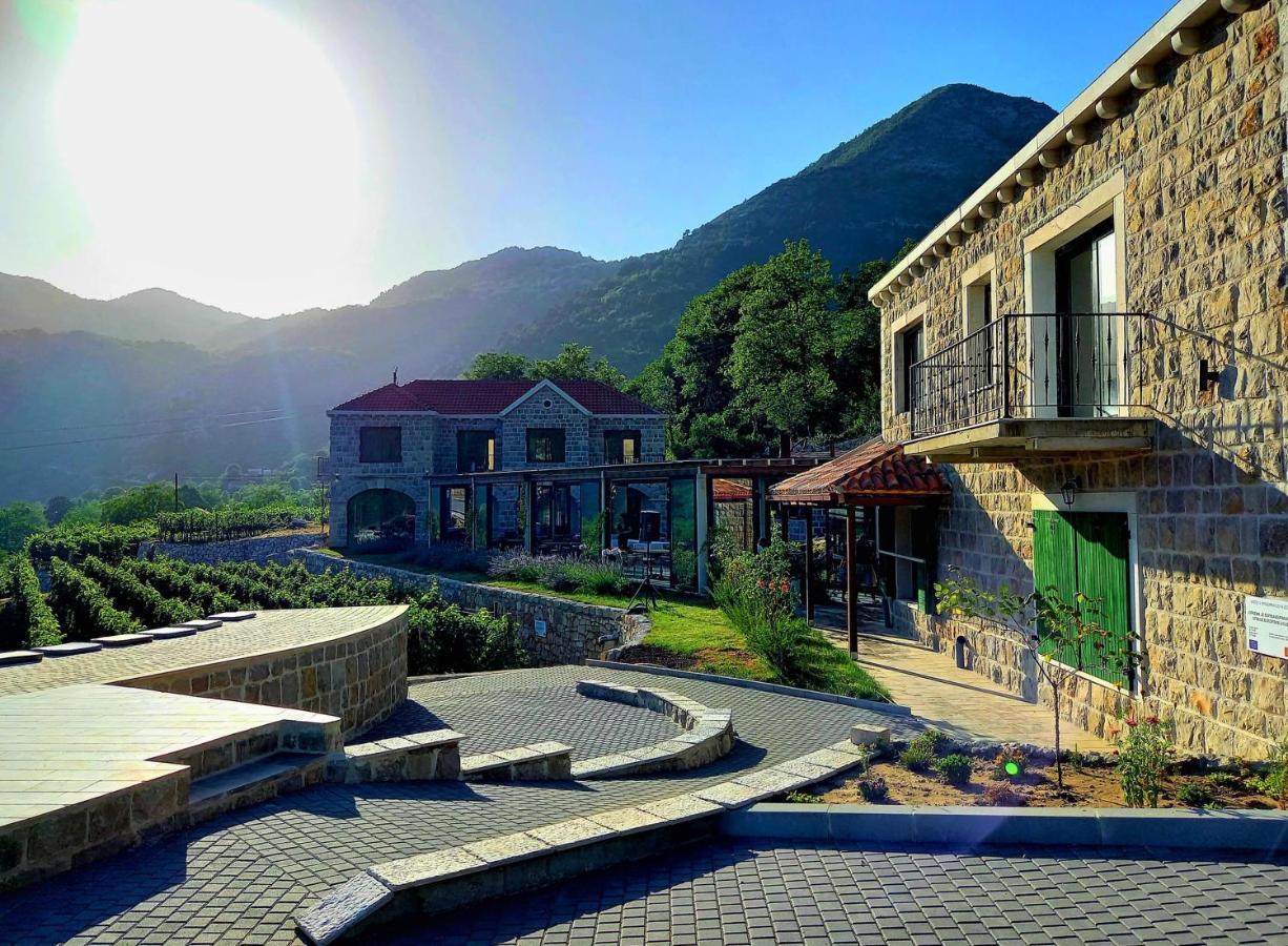 Markovic Winery And Estate Apartments Cetinje Exterior photo